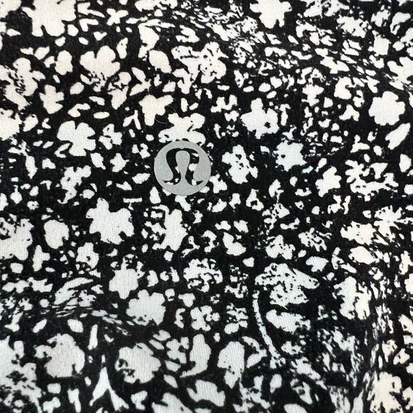 LuluLemon Women's High Rise Align Cropped Black White Specked W6BPAS Sz6 - Picture 10 of 10